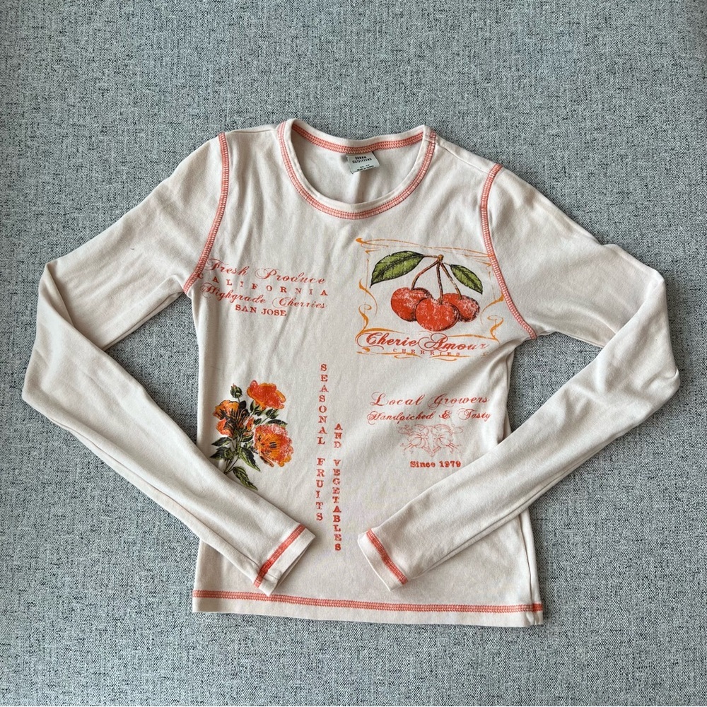 Urban Outfitters Cherries Fruit Top Size XS 100% Cotton - Picture 4 of 16